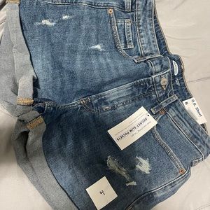 Old navy size 8 boyfriend shorts
